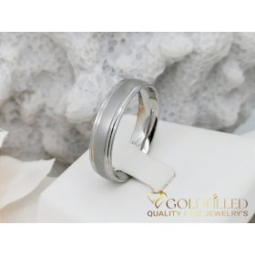 Anello in acciaio inossidabile