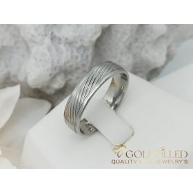 Anello in acciaio inossidabile