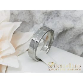 Anello in acciaio inossidabile