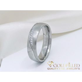 Anello in acciaio inossidabile con pietra